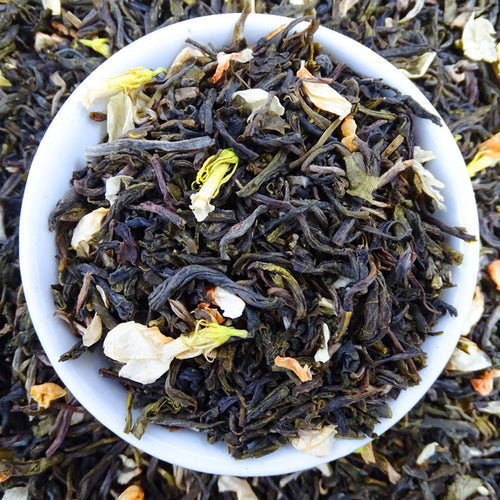 Organic Tea vs. Regular Tea: Which Is Better for You?